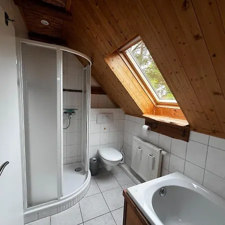 Apartment Maisonette Ferienwohnung, Fußläufig Zum Fleesensee Mit Eigenem Garten *