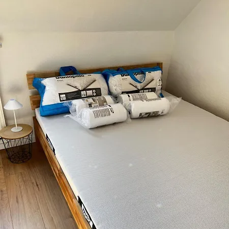 Maisonette Ferienwohnung, Fußläufig Zum Fleesensee Mit Eigenem Garten