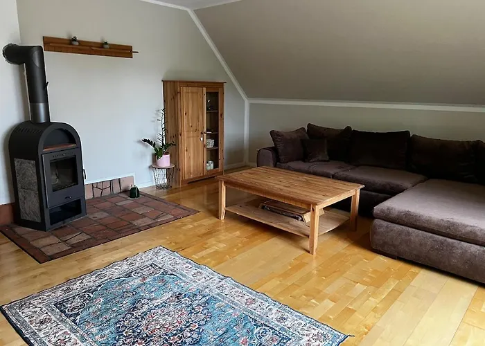 Maisonette Ferienwohnung, Fusslaeufig Zum Fleesensee Mit Eigenem Garten Lägenhet