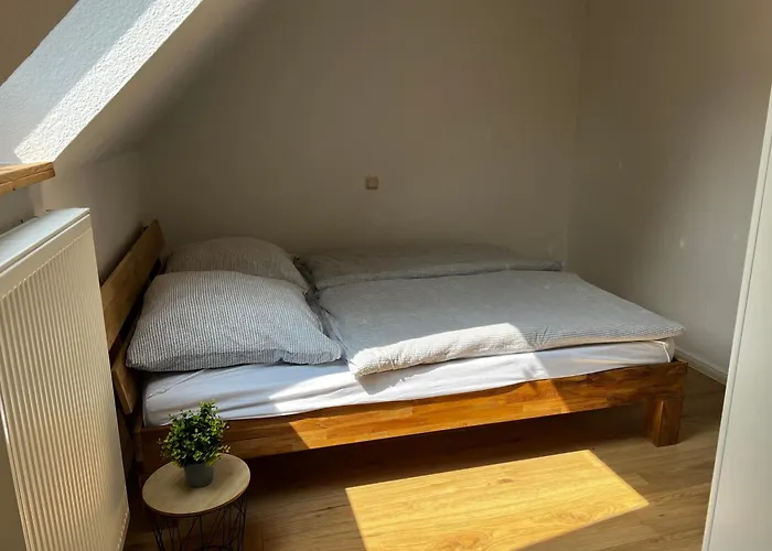 Maisonette Ferienwohnung, Fusslaeufig Zum Fleesensee Mit Eigenem Garten Lägenhet *